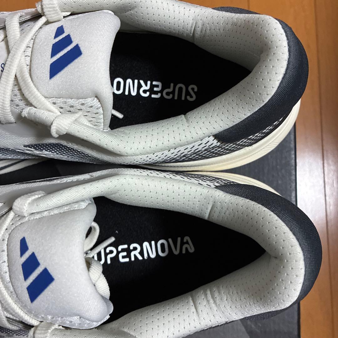 アディダス ランニングシューズ　スーパーノヴァ ライズM 29.5cm
