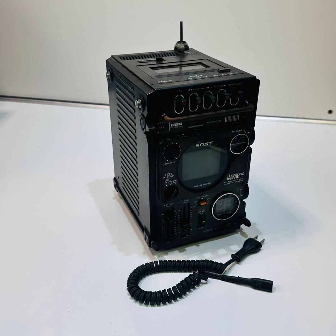SONY JAKAL300 TV-FM/AM レシーバー FX-300 動作品 ソニー FX-300 – ユニークな直方体フォルムのテレビ一体型ラジカセ
