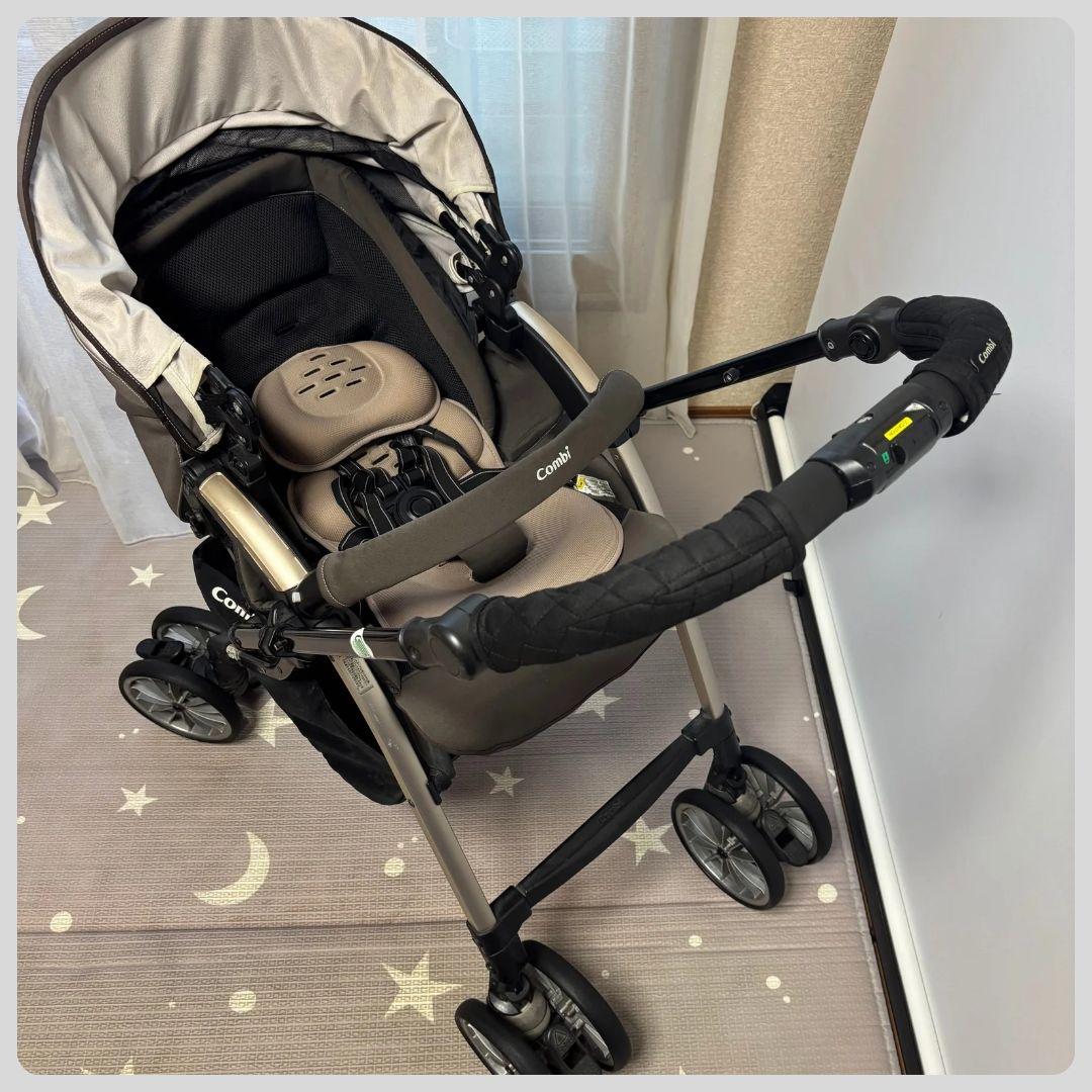 《美品❣️》コンビ　ベビーカー　アンブレッタ　4キャスエッグショック　UH⭐︎