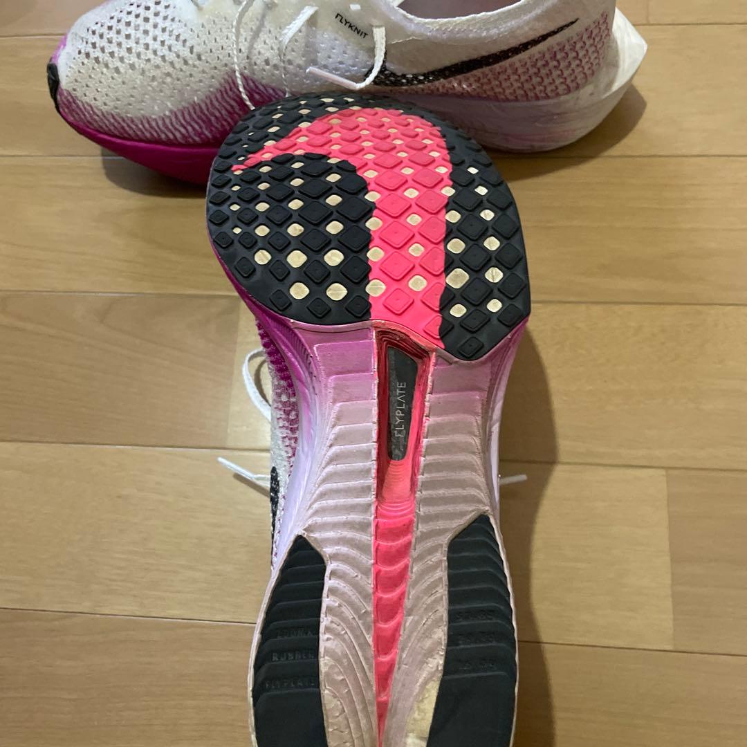 NIKE ヴェイパーフライ3 25.0 - メルカリ