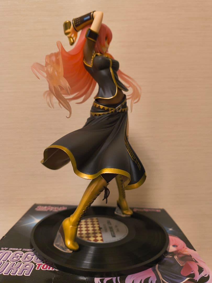 巡音ルカ MEGURINE LUKA TONY VER. フィギュア
