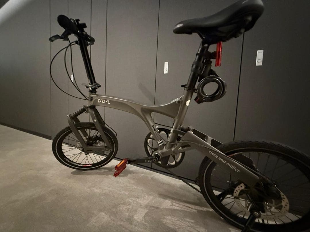 世界限定300台】ブロンプトン P Line 12速 特典10万円付 極美品