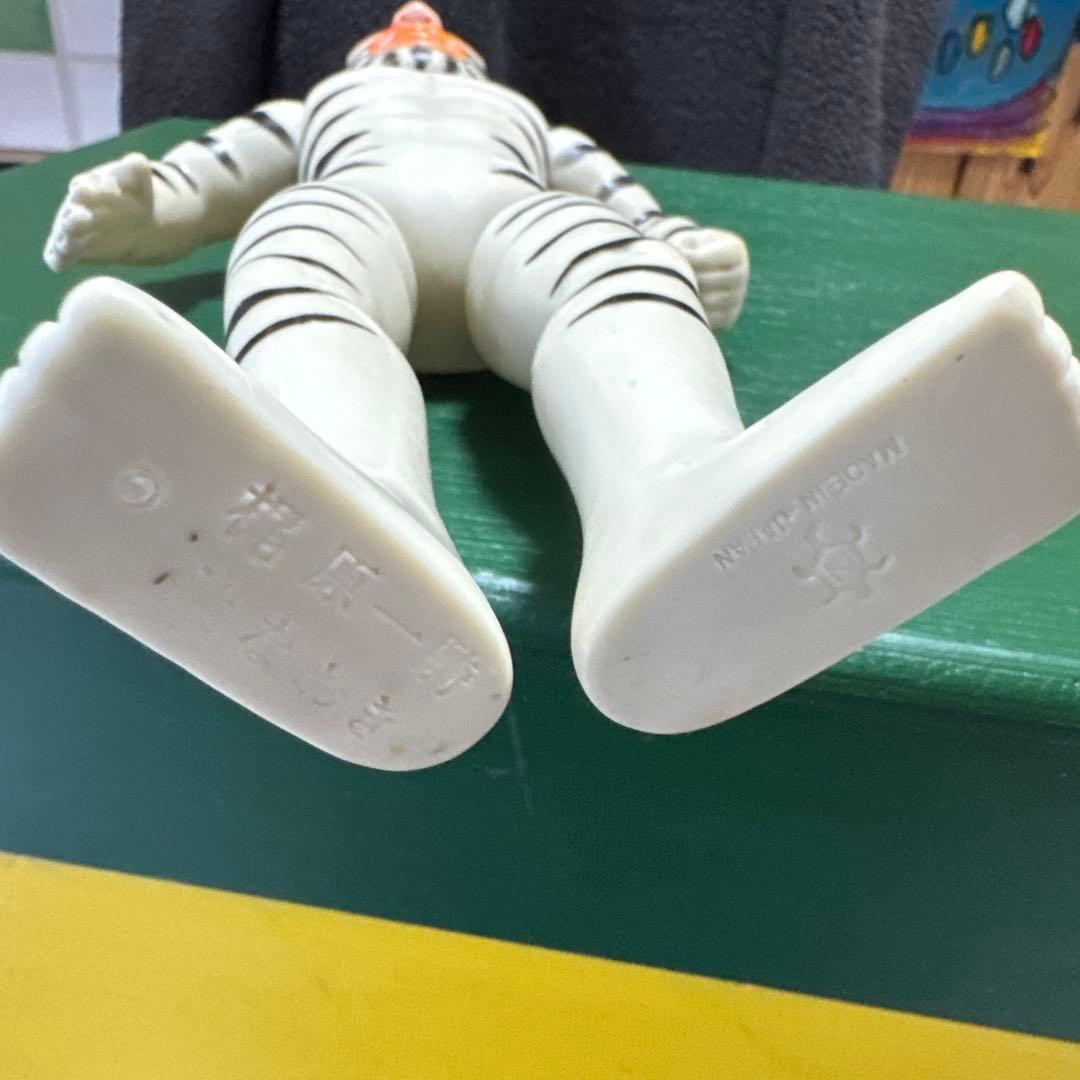 中嶋製作所 タイガーマスク グレートゼブラ ザ・デビルスパイダー ソフビ