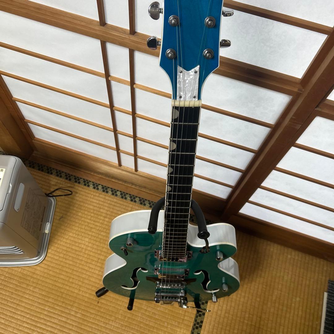 フルアコギター