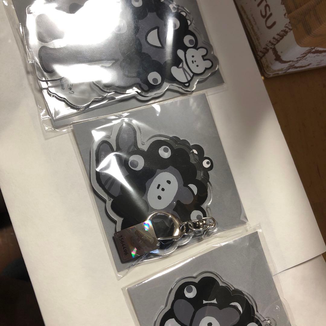ミャクミャク　きっこうちゃん　黒アクスタ　アクリルキーホルダー3個セット EXPO 2025 ミャクミャク きっこうちゃん アクリルキーホルダー - メルカリ