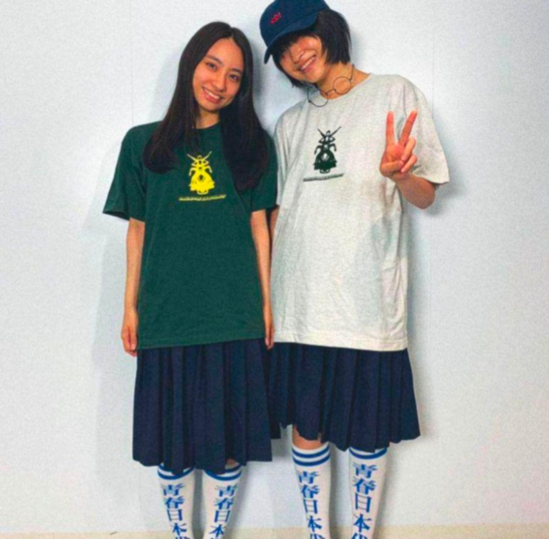 新しい学校のリーダーズ　公式パイナップルクリプトナイトＴシャツ　超レア！