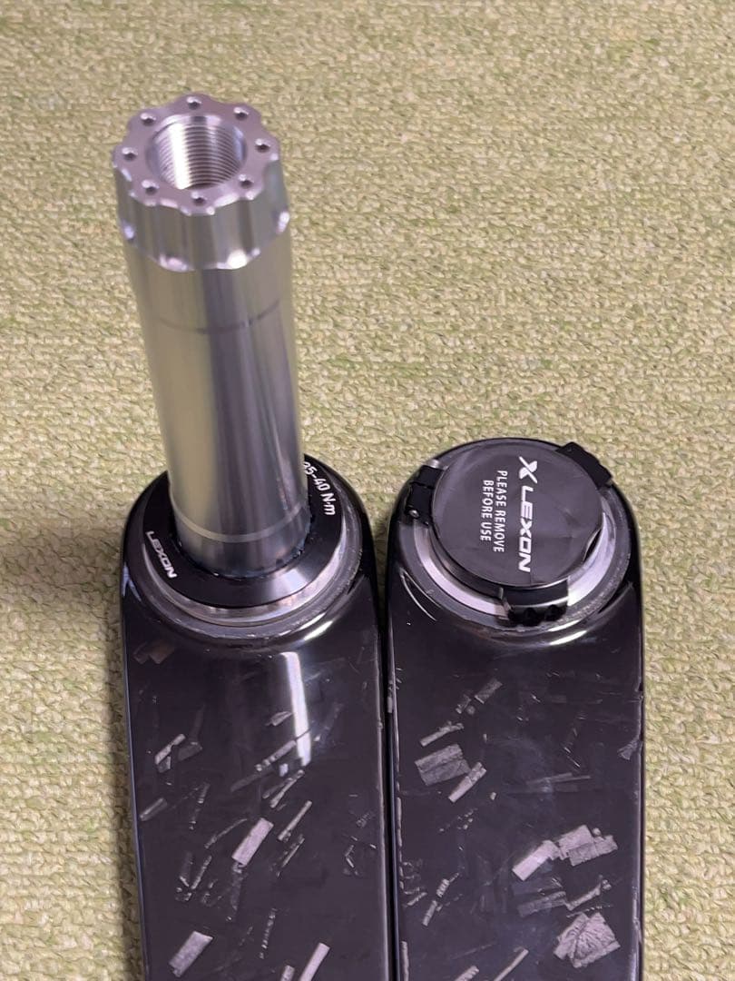 LEXON 超軽量カーボンクランク 162.5mm 29mmスピンドル 未使用品