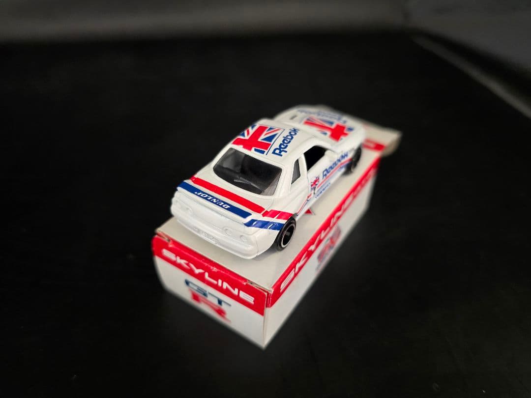 トミカ リーボック特注 日産スカイライン GT-R(R32) - メルカリ