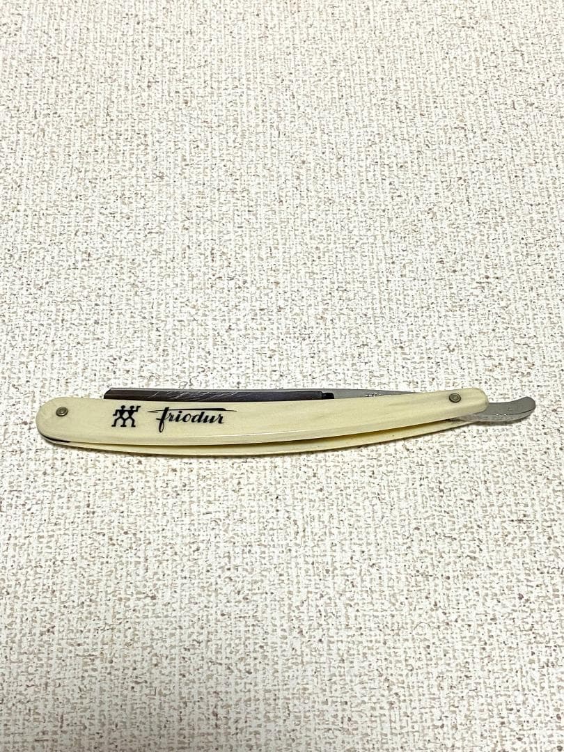 J.A.HENCKELS「Friodur」剃刀 ドイツ製 ケース付