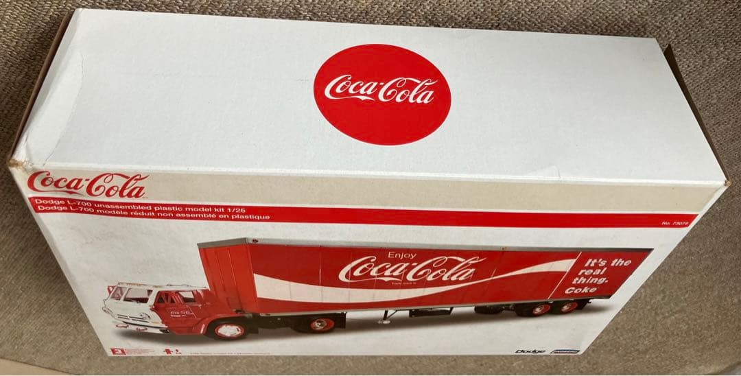【送料無料】1/25 スケール　プラモデル　コカコーラ　トラック