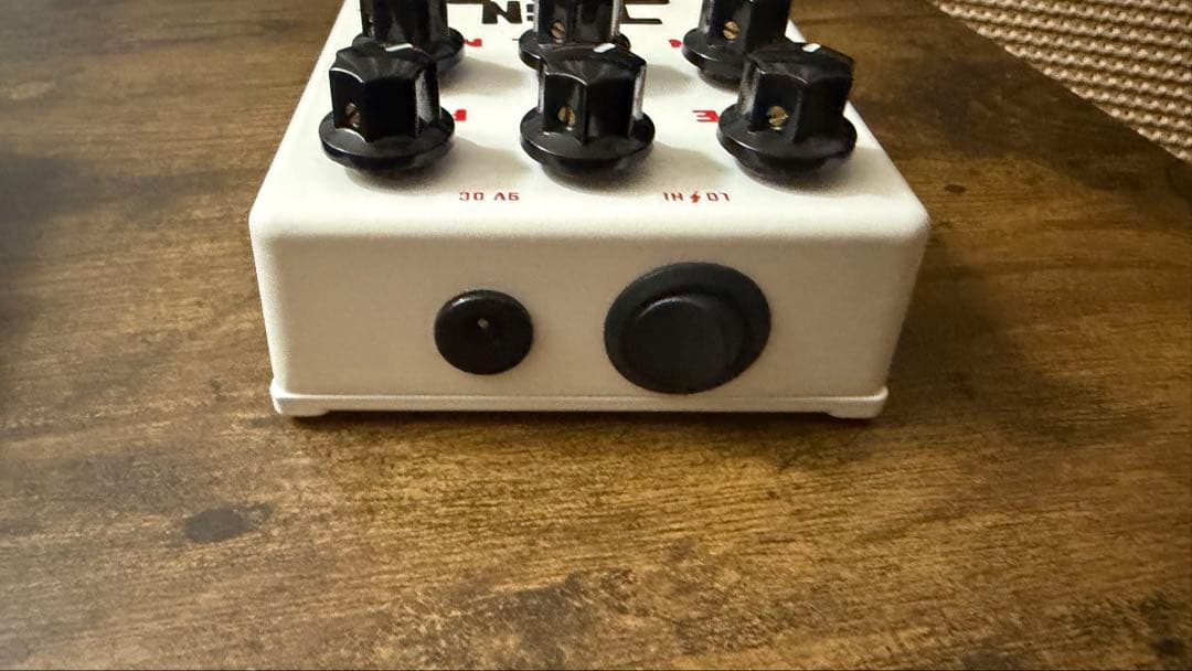 最終値下げ OKKO TWIN SONIC ギターエフェクター - メルカリ