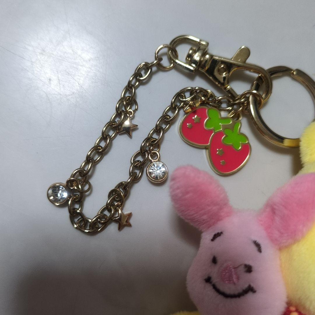 ディズニー　くまのプーさん　いちご　ぬいぐるみ　マスコット
