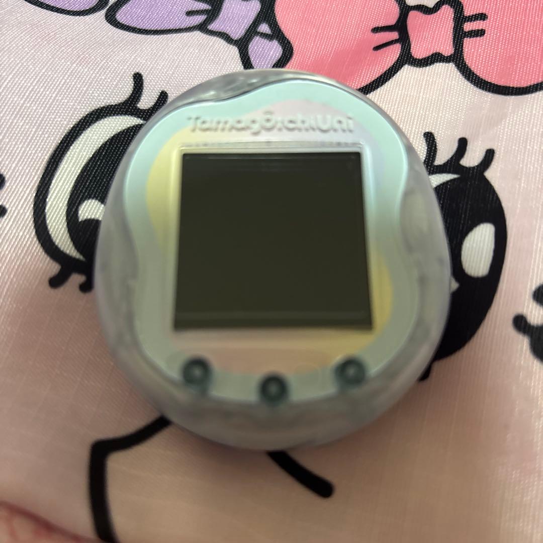 Tamagotchi Uni Prism Whiteたまごっちユニ ホワイト - メルカリ