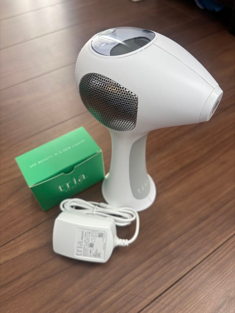 Tria Hair Removal Laser 4X グレー 本体と説明書付き レーザー脱毛器 | ご自宅で本格的なムダ毛ケアを – Tria Laser Japan