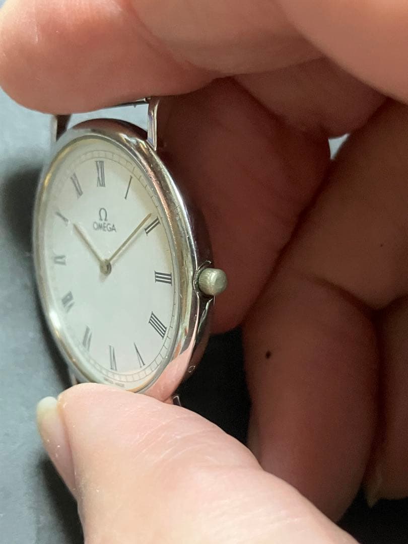 宝*斎様 オメガメンズQZ稼働未確認ジャンク扱いです、竜頭てま時間合わせはできま