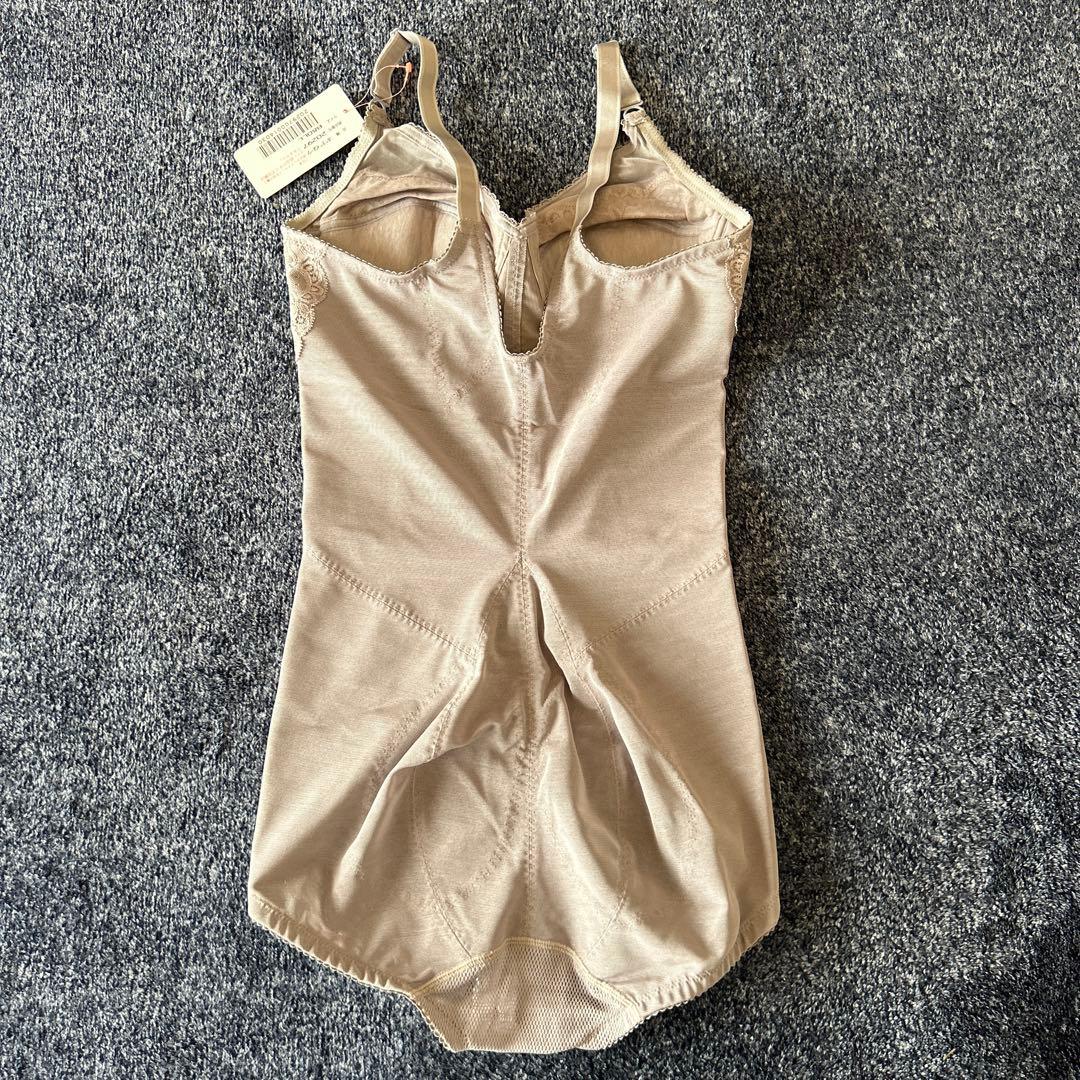 新品・タグ付き】ダイアナ ダイアジェンヌ ボディスーツ 補整下着