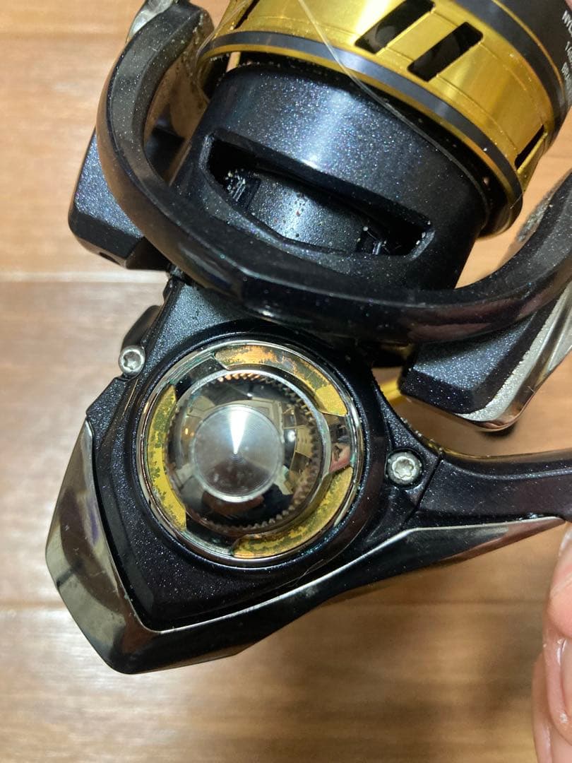 LEGALIS LT4000D-CXH スピニング ゴメクサスパワーハンドル付