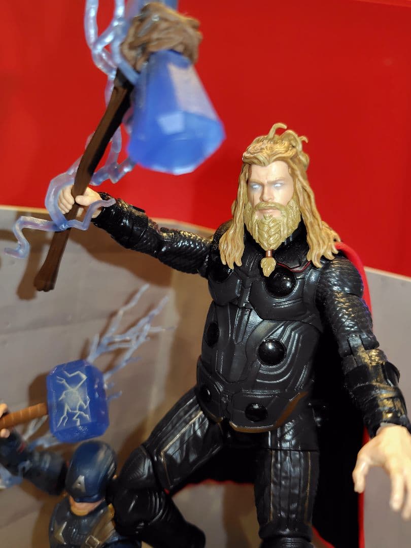 MARVEL LEGENDS ソー キャプテン・アメリカ LEGENDS ソー キャプテン