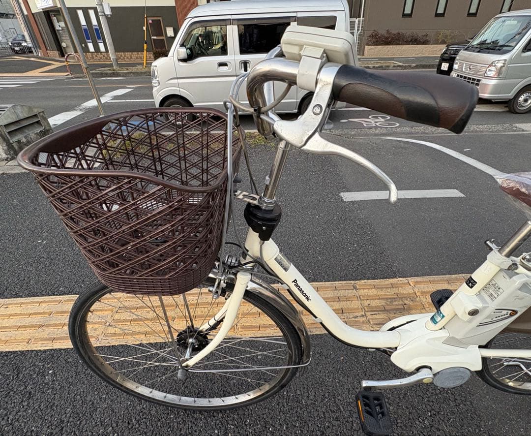 中古Panasonic電動アシスト自転車　8.9Ah 大阪　093番