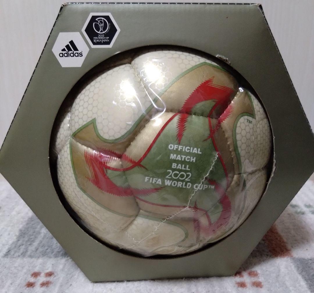 おかか*無言取引　FIFA WORLD CUP 2002 公式試合用ボール おかか*無言取引様専用 FIFA WORLD CUP 2002 公式試合用ボール - メルカリ