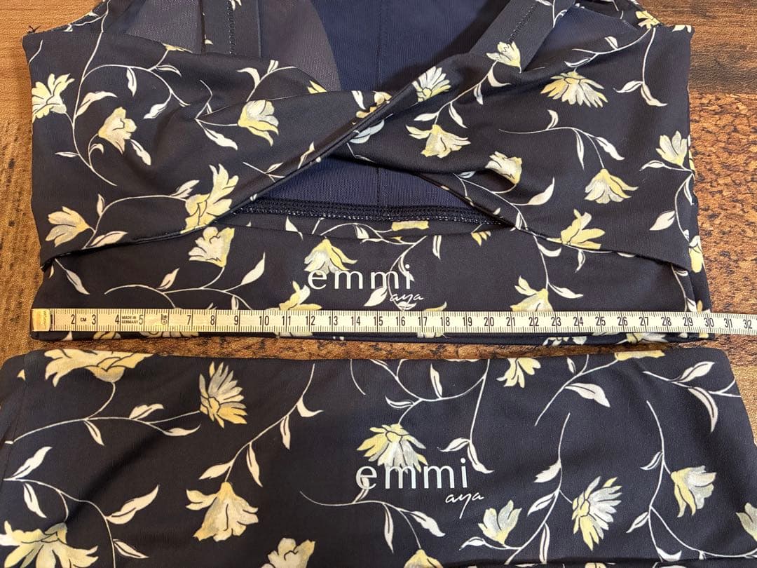 極美 emmi×aya エミヨガ×アヤ コラボ ヨガウェア スミグレー サイズ0