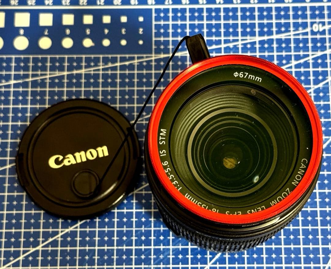 Canon EF-S 18−135mm F3.5-5.6 IS STM ズーム