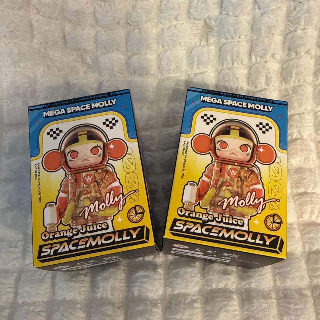 その他 MEGASPACEMOLLY