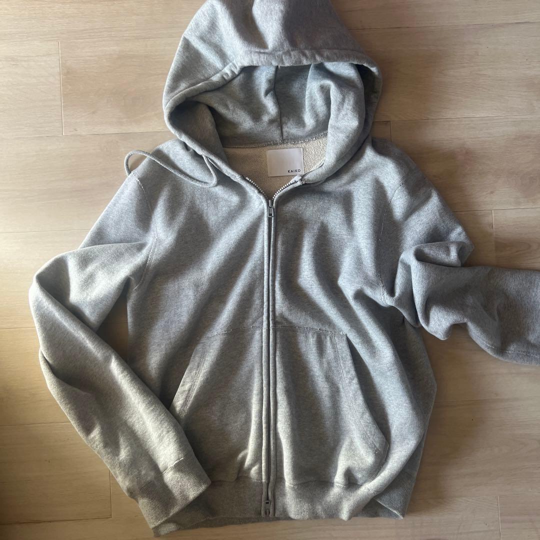 KAIKO グレー フーディー - メルカリ