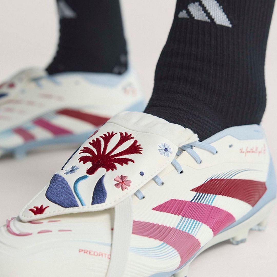 限定】アディダス プレデター ELITE The Football Gal - メルカリ