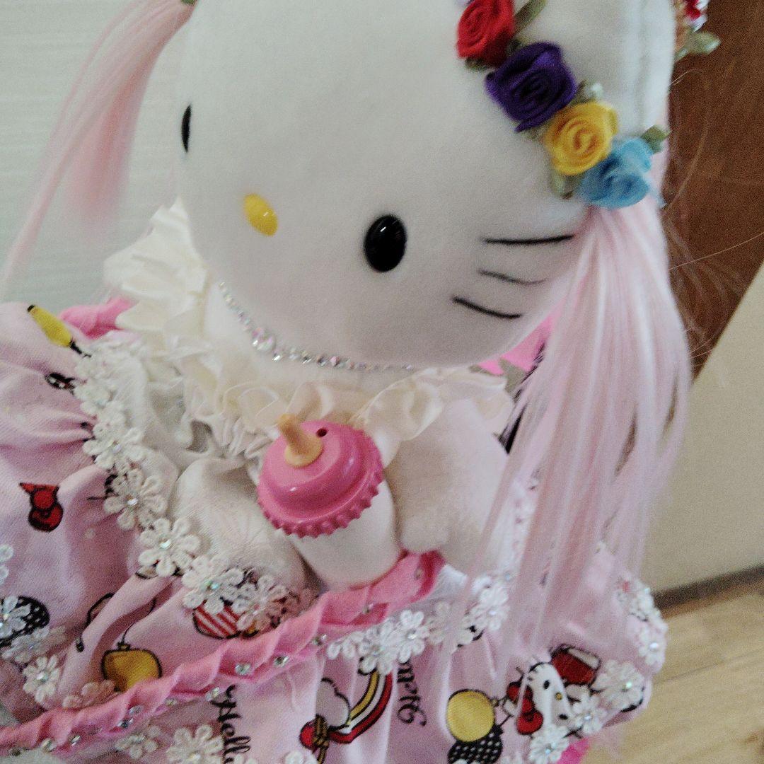 hello Kitty ハローキティ 馬のぬいぐるみ付き人形 sanrio