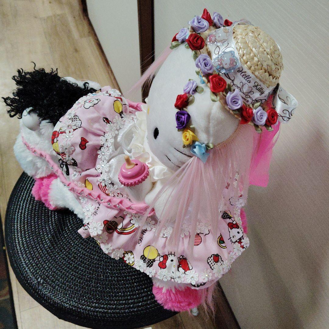 hello Kitty ハローキティ 馬のぬいぐるみ付き人形 sanrio