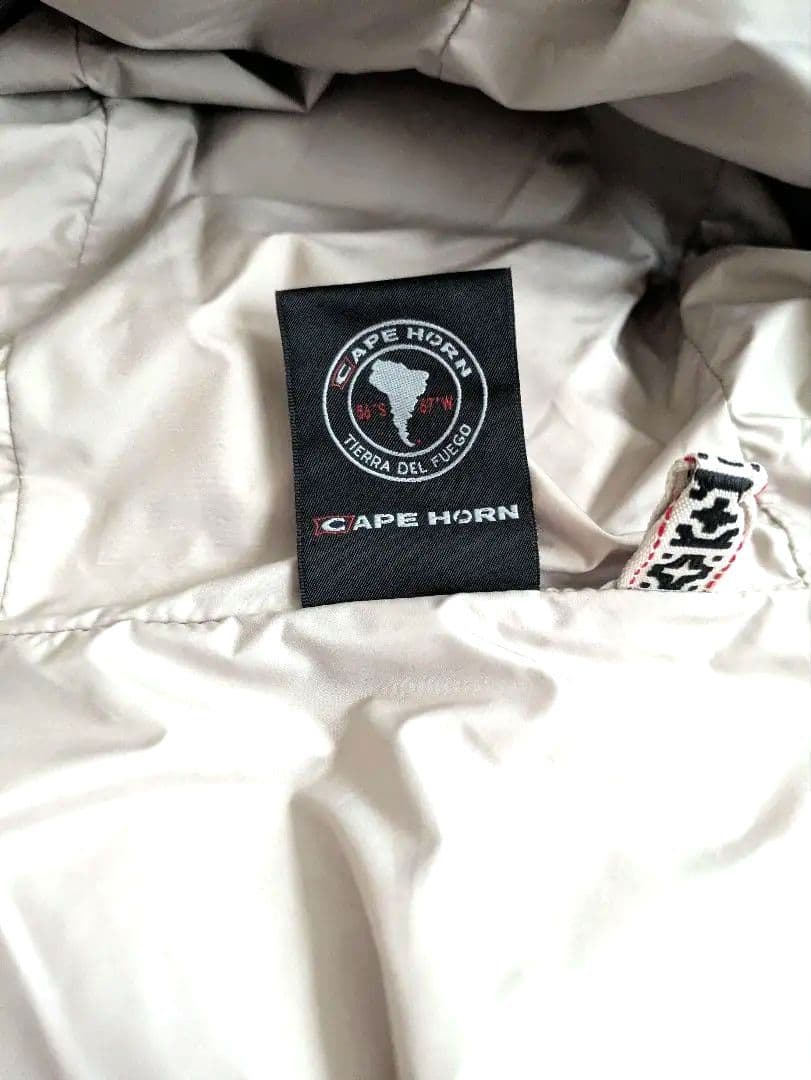 未使用品 ケープホーン ダウンジャケット ベージュ 42 ESQUEL - メルカリ