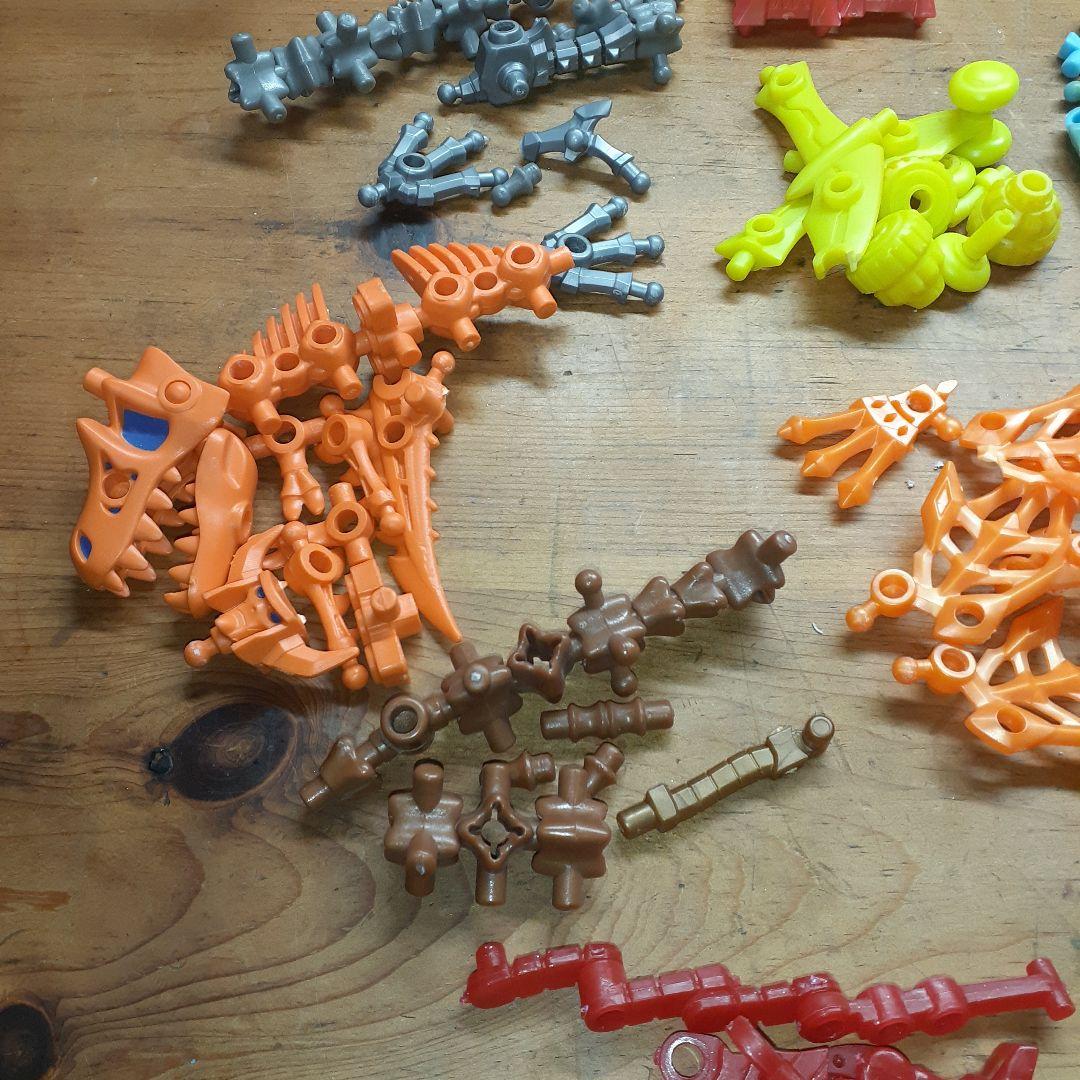 大量】ほねほねザウルス まとめ売り クリアパーツ ジャンク - メルカリ