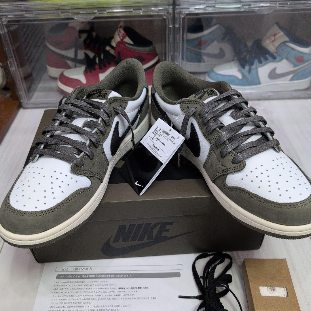 NIKE Air Jordan 1 Low ホワイト/オリーブ　27.5cm