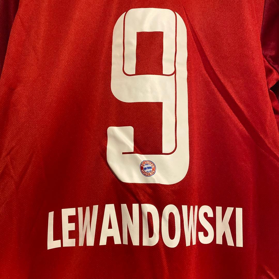 レヴァンドフスキ バイエルン・ミュンヘン 21/22 ホーム リーグ仕様