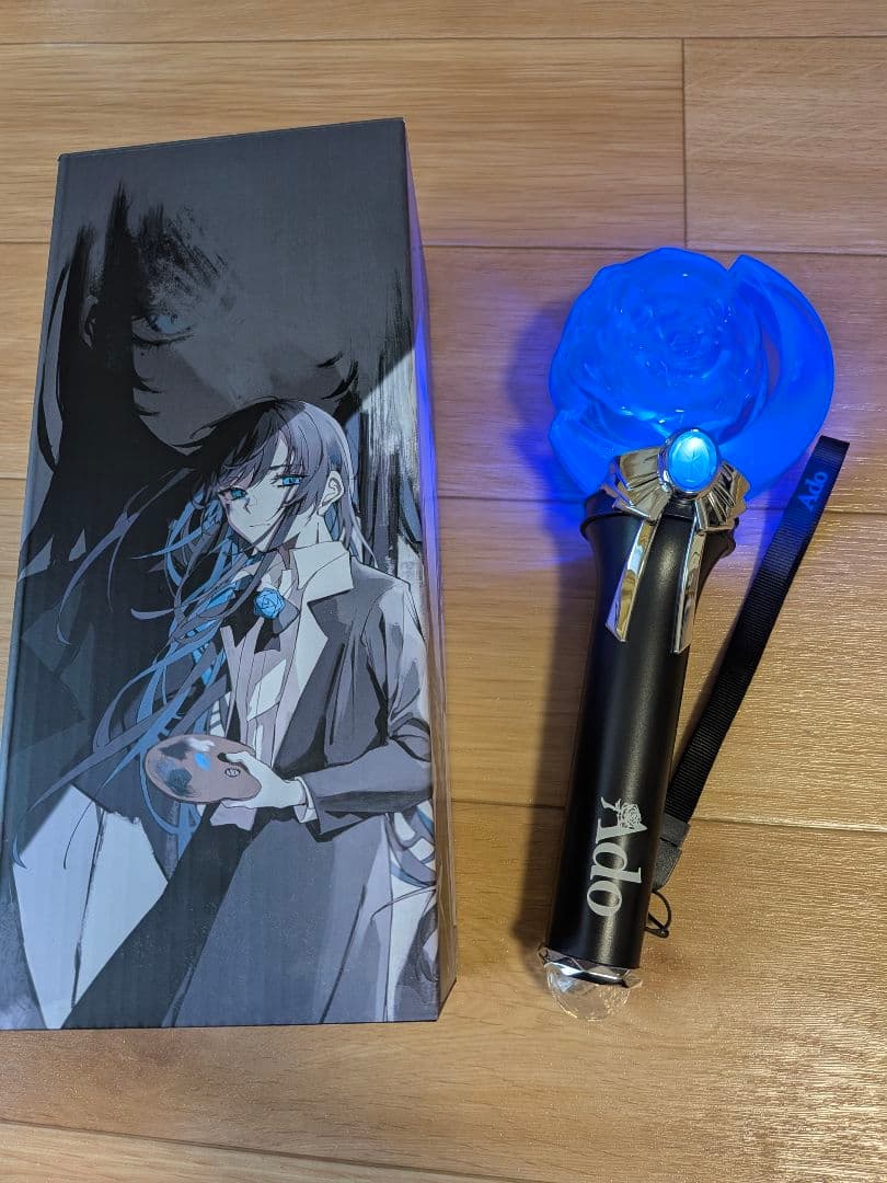 Ado　モナリザの横顔　ペンライト　+　おまけ