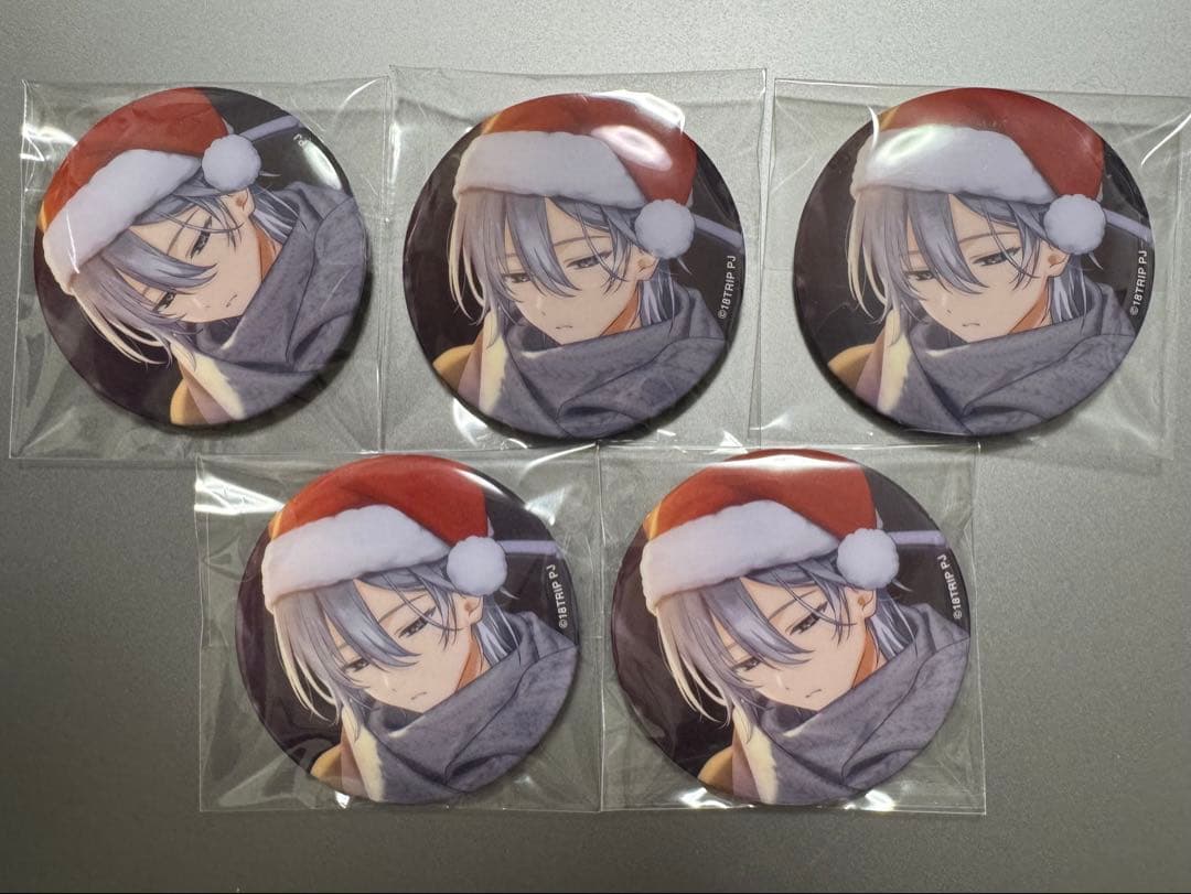 18TRIP 蜂乃屋凪 缶バッジ セット - メルカリ