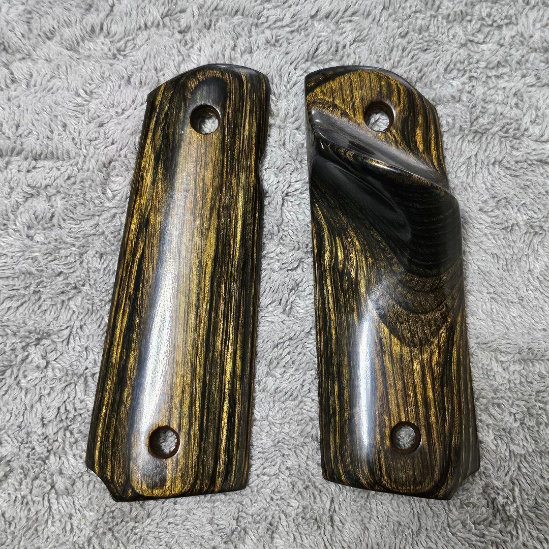 1911 ガバメント フルサイズ シューティング仕様 高級 木製グリップ