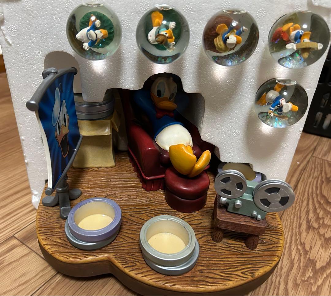 ディズニー スノーグローブ スノードームドナルドダック