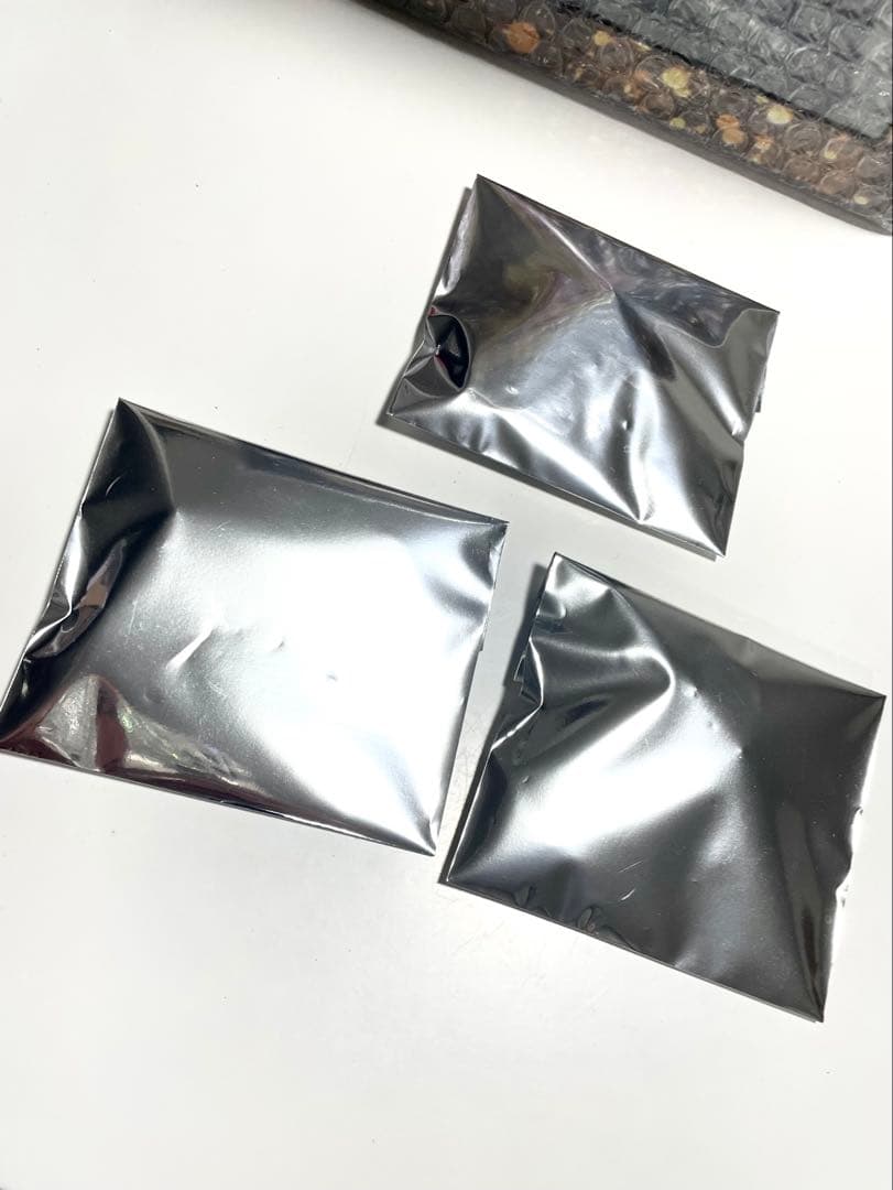 アレン様 × ホテラバ 目覚まし時計 （ピンク） & チャーム 全3種