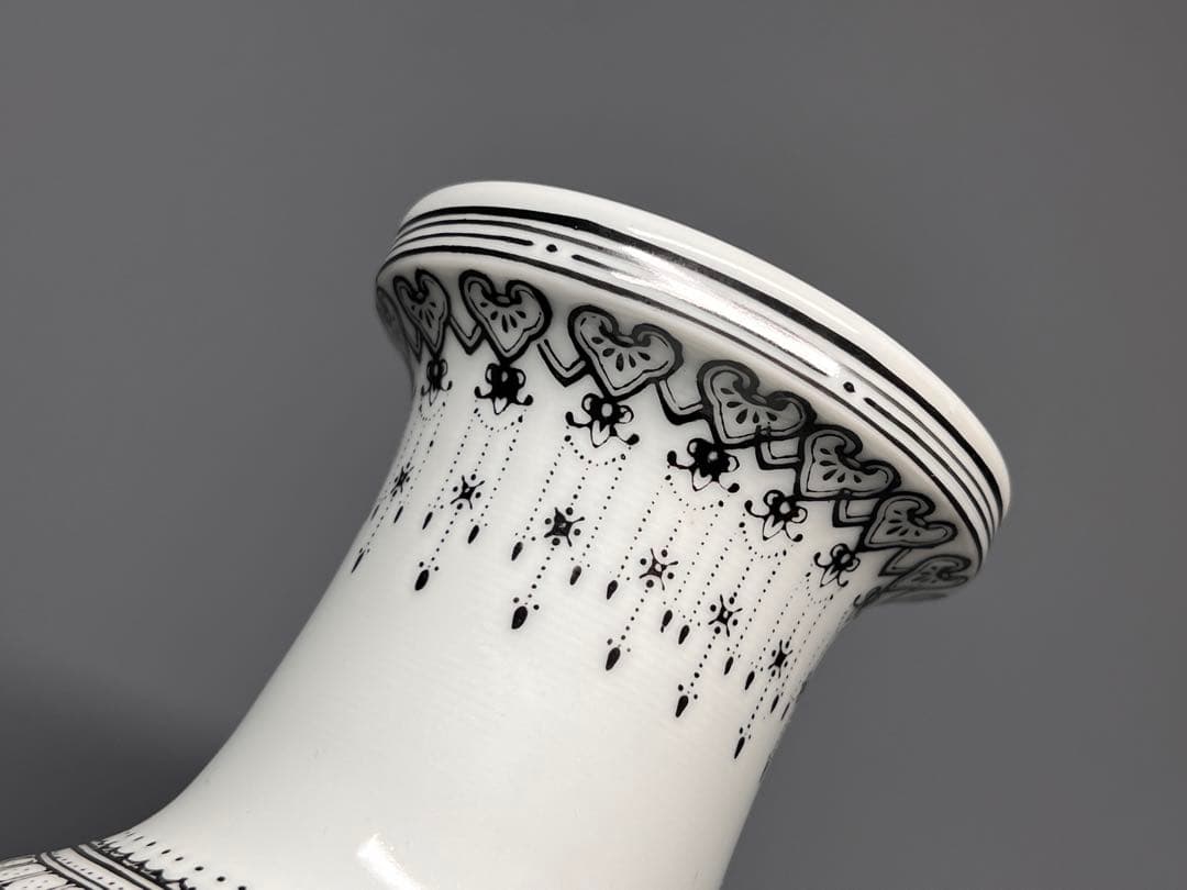 中国古美術 江西景徳鎮 花瓶 花立 インテリア 手描き 美品 陶芸 高さ