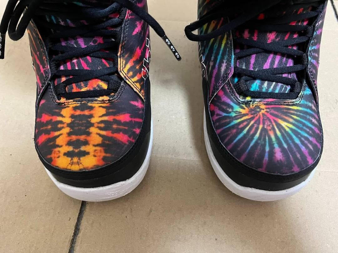 32 THIRTYTWO LASHED 27.0cm スノーボードブーツ