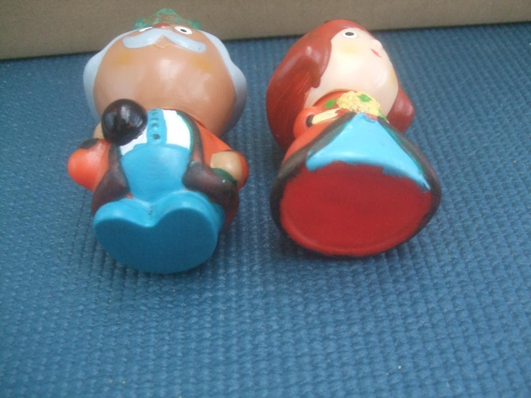 サモン★王様＆お妃さま★ ソフビ人形 ★貯金箱 ★2体セット