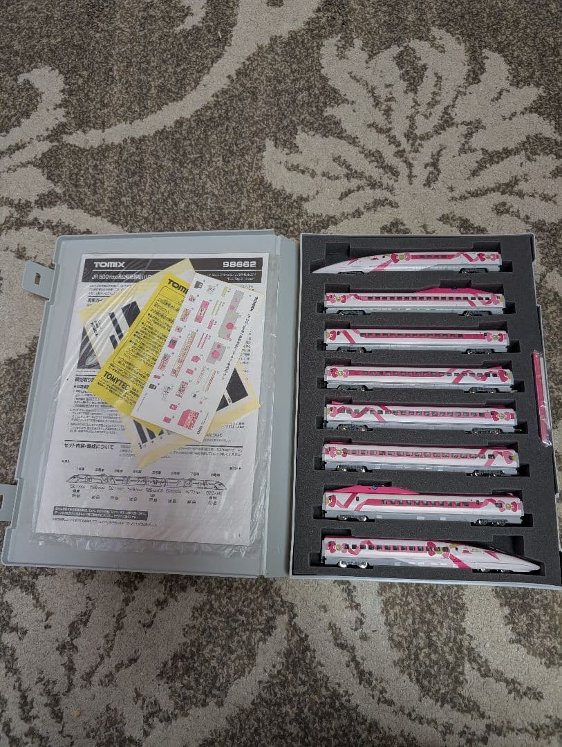 TOMIX 98662 ハローキティ 新幹線　8両セット