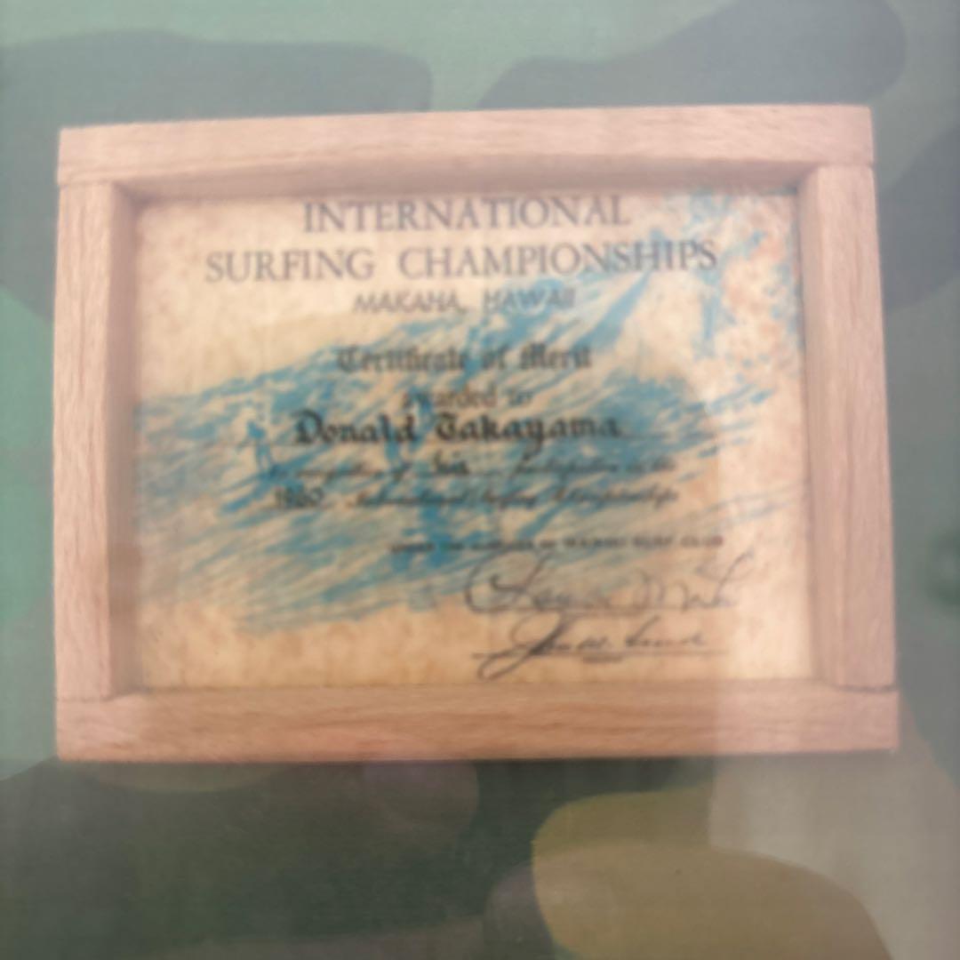 サーフィン　ドナルドタカヤマ額縁