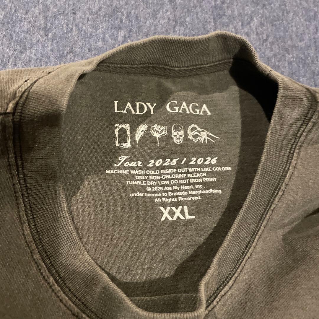 レディガガ　MAYHEM ライブ限定タンクトップ　背中に十字架　新品未着用