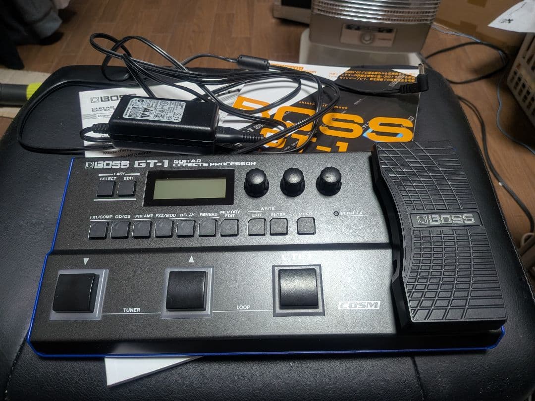 BOSS GT-1 マルチ 教科書＆アダプター付