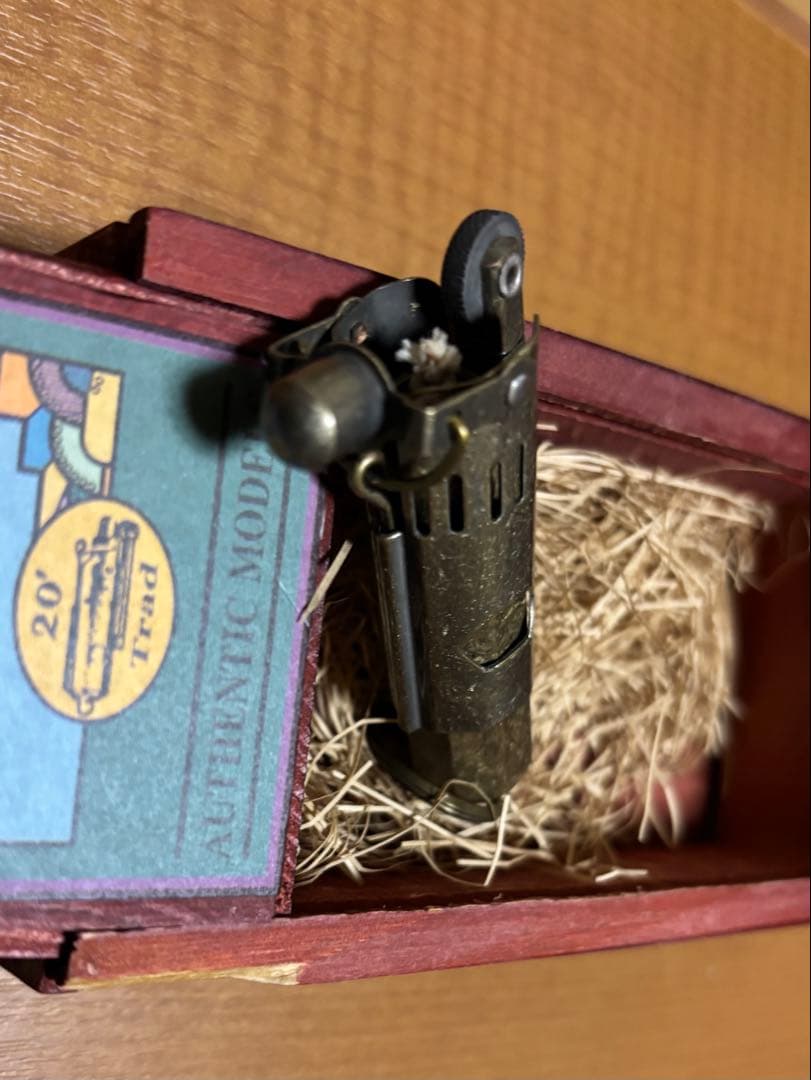 長渕剛がドラマで使用していた物と同様の海外製のライターです