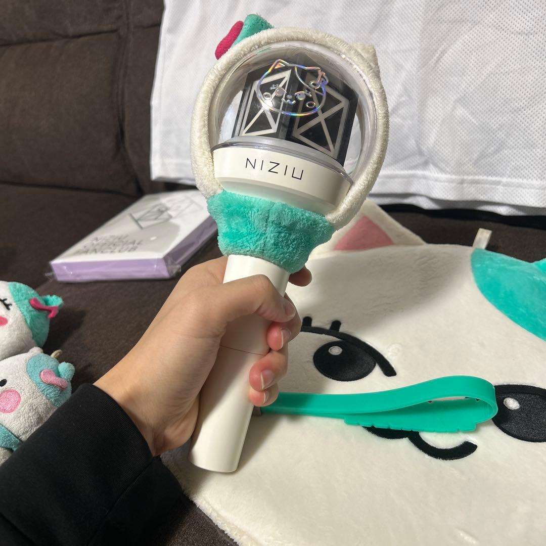 NiziU ペンライト まゆか ルキャ まとめ ぬいぐるみ うちわ MAYUKA