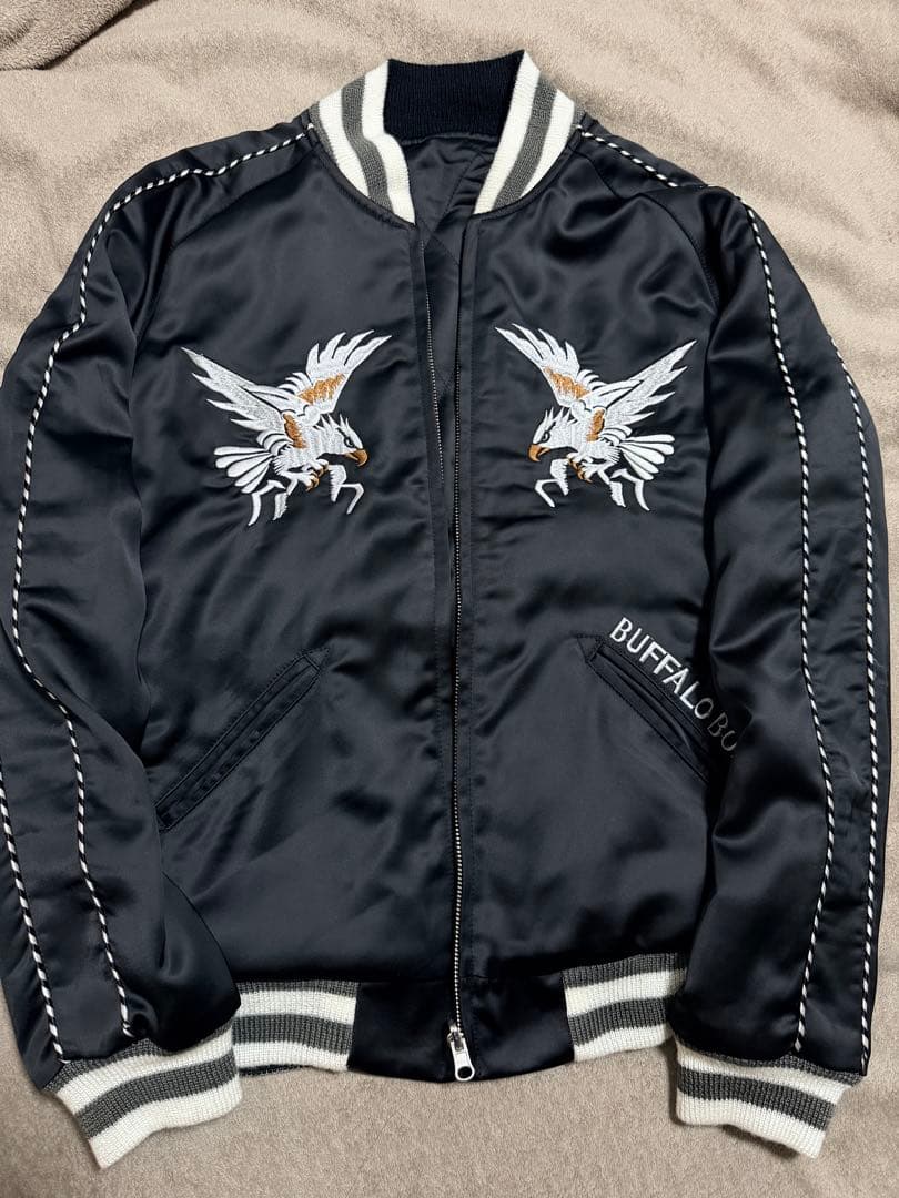 未使用近い 2面用 BUFFALO BOBS ワシ 日本限定 スカジャン 美品